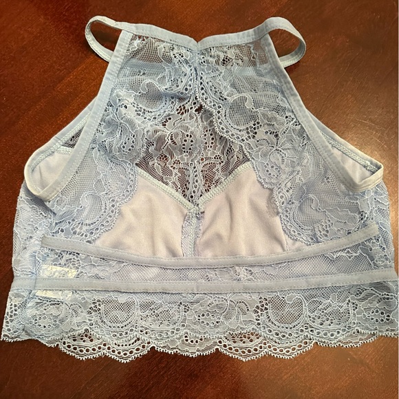 Signature 8 Bralette Bundle Blue White Medium EUC - Picture 3 of 8